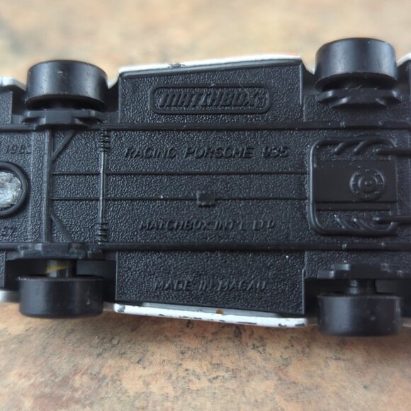 1983 Matchbox Racing Porsche 935 1:64 Diecast Toy Race CAR - Picture 9 of 10